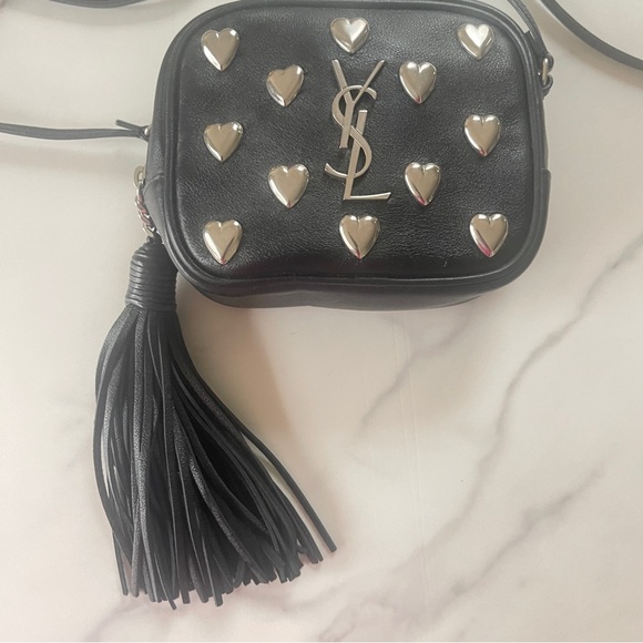 YSL 100% AUTHENTIC BLACK LEATHER HEART STUDDED HANDBAG - Picture 4 of 8